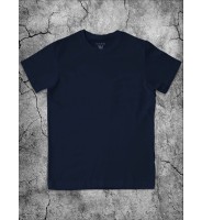 Темно-синяя мужская футболка